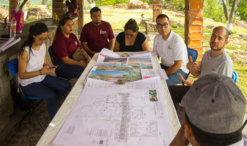 Comités ciudadanos supervisan las obras del Programa de Mejoramiento Urbano